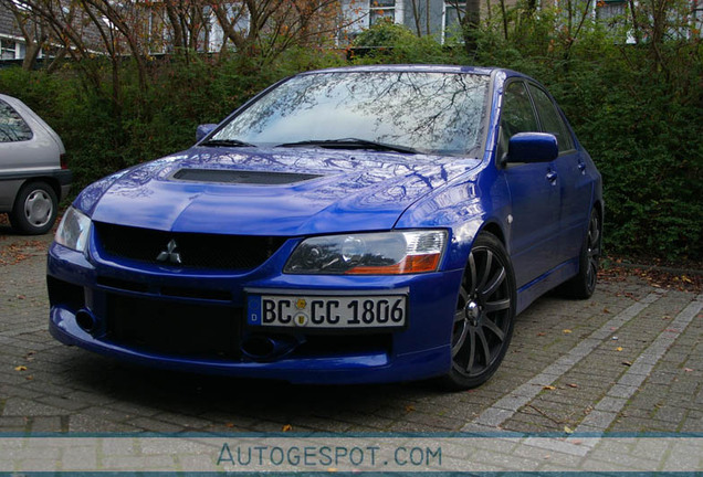 Mitsubishi Lancer Evolution IX