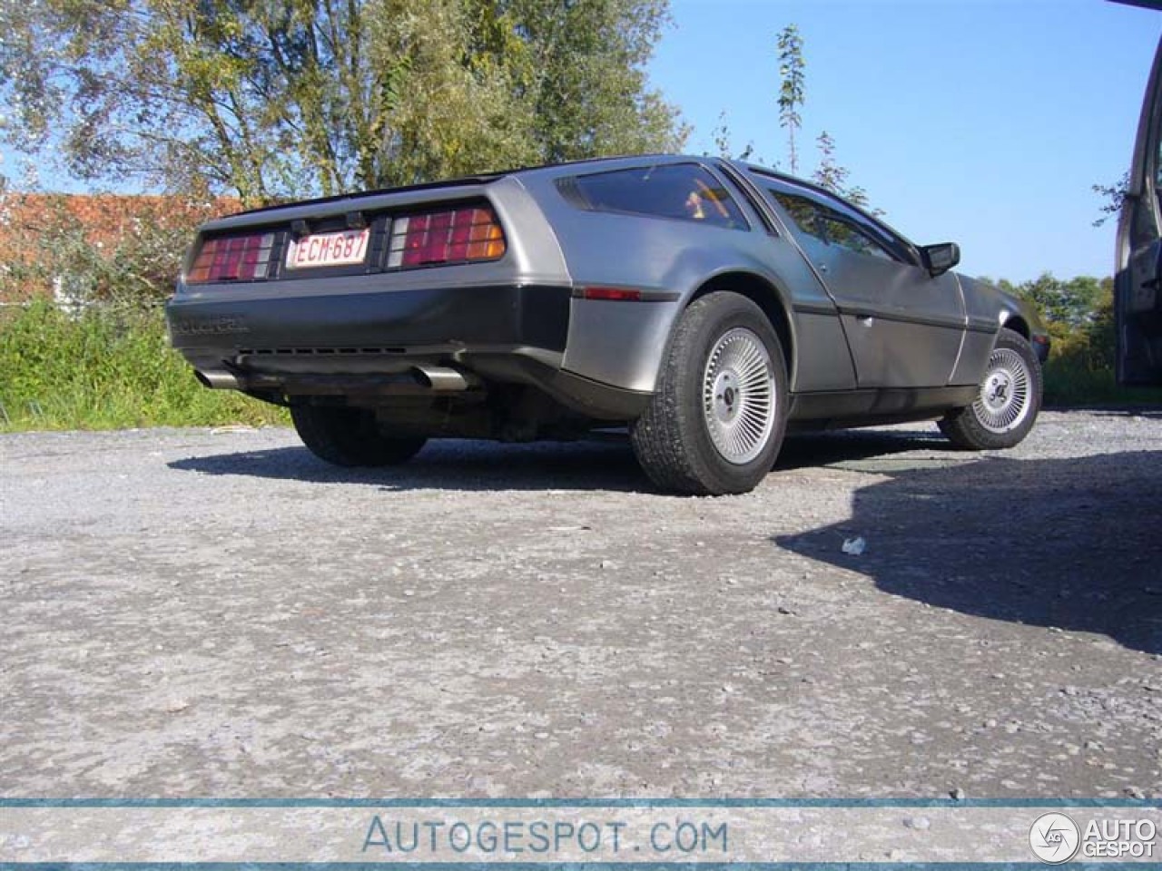 DeLorean DMC-12