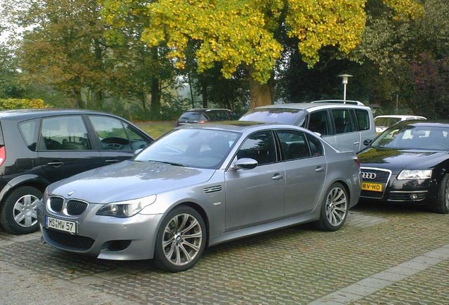 BMW M5 E60 2005