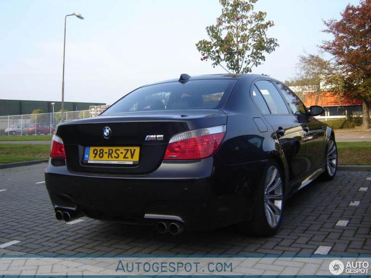 BMW M5 E60 2005