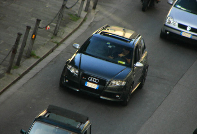 Audi RS4 Avant B7