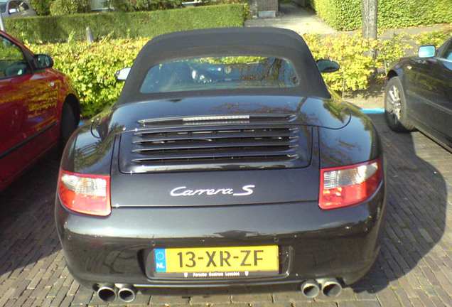 Porsche 997 Carrera S Cabriolet MkI