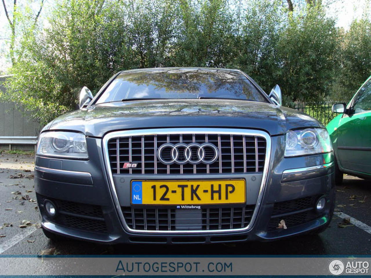 Audi S8 D3