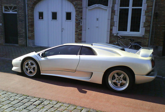 Lamborghini Diablo SV