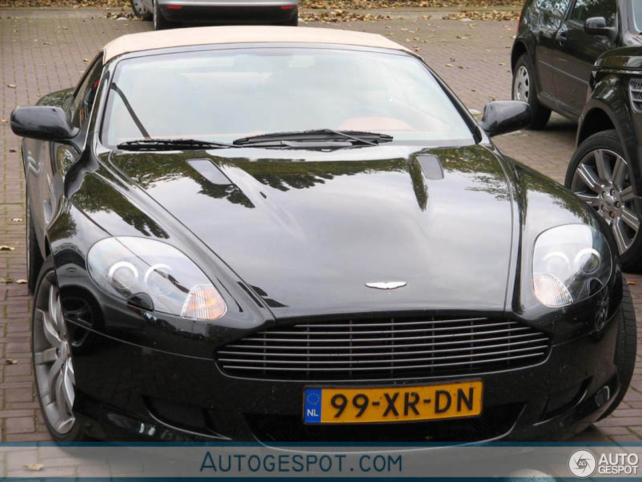 Aston Martin DB9 Volante