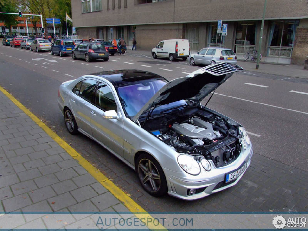 Mercedes-Benz E 63 AMG