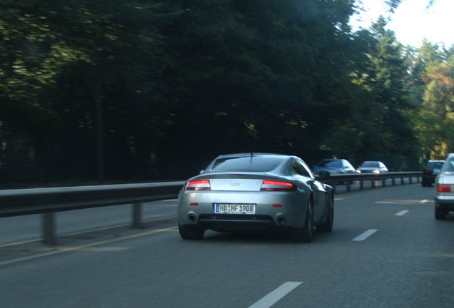 Aston Martin V8 Vantage