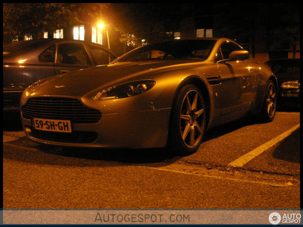 Aston Martin V8 Vantage