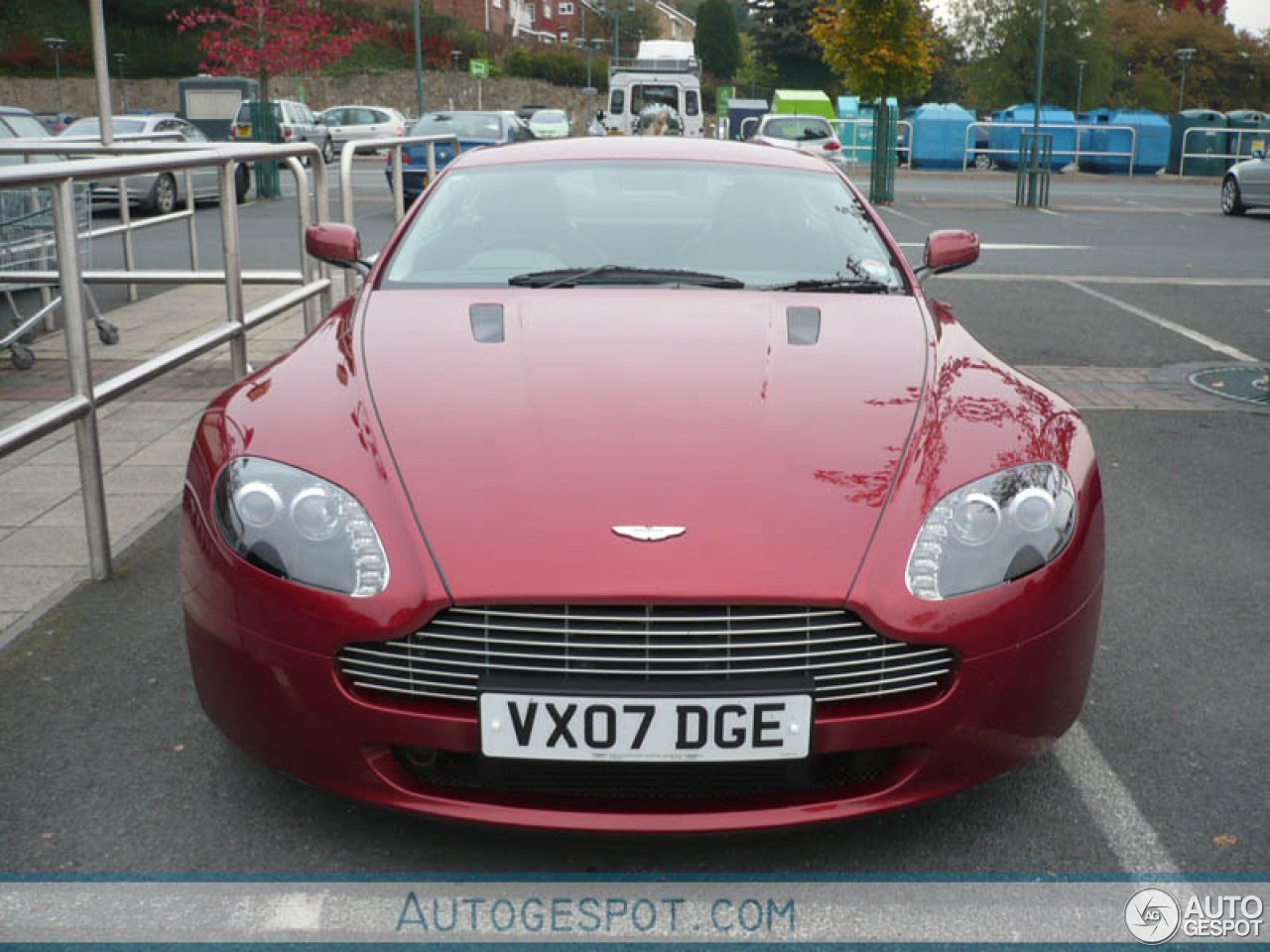 Aston Martin V8 Vantage