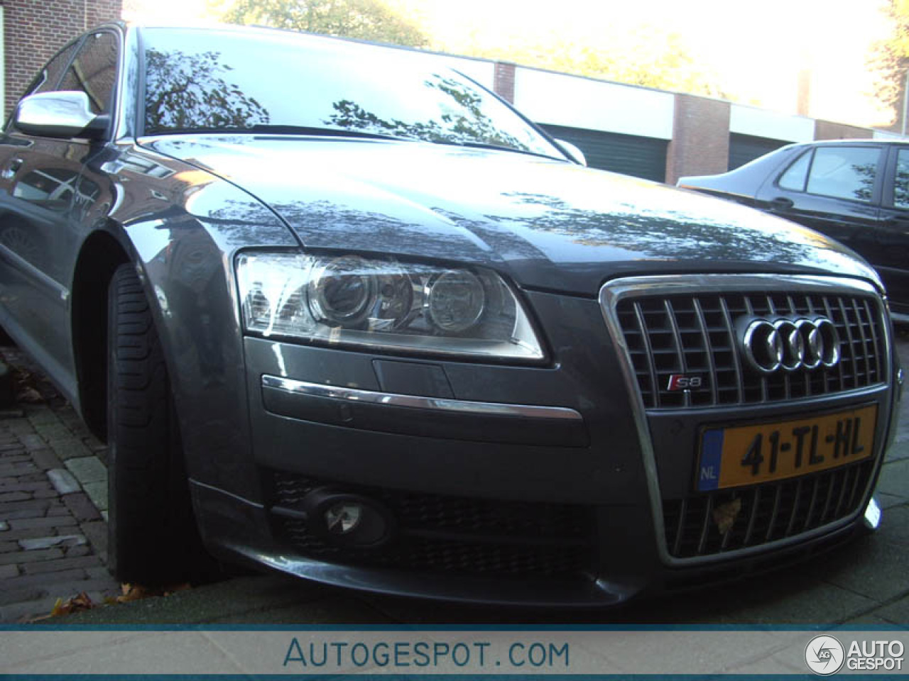 Audi S8 D3