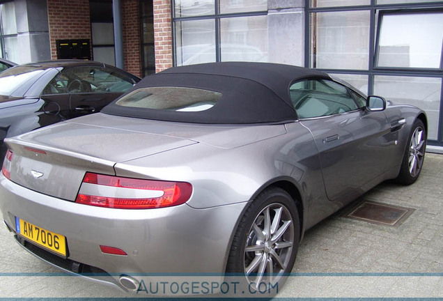 Aston Martin V8 Vantage Roadster