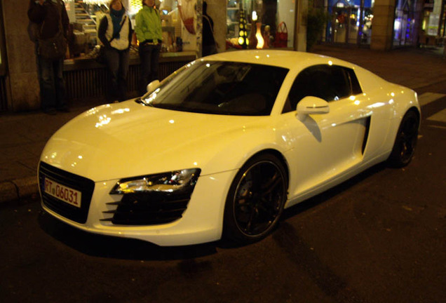 Audi R8