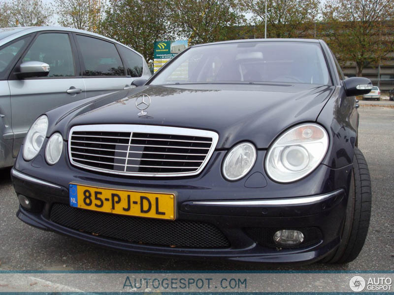 Mercedes-Benz E 55 AMG