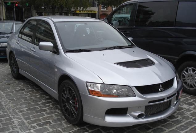 Mitsubishi Lancer Evolution IX