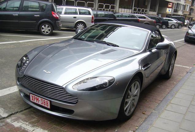 Aston Martin V8 Vantage Roadster