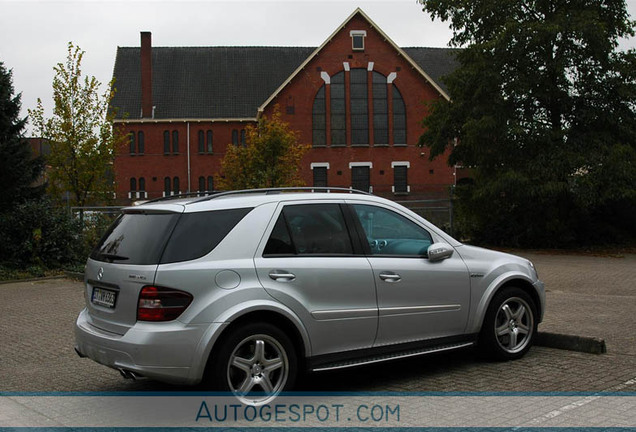 Mercedes-Benz ML 63 AMG W164