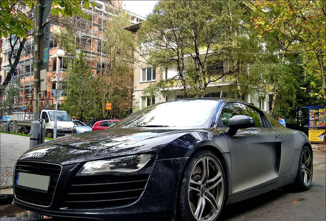 Audi R8