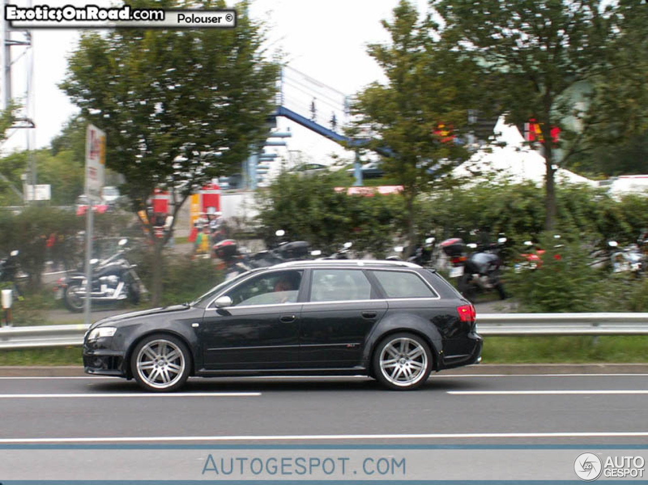 Audi RS4 Avant B7