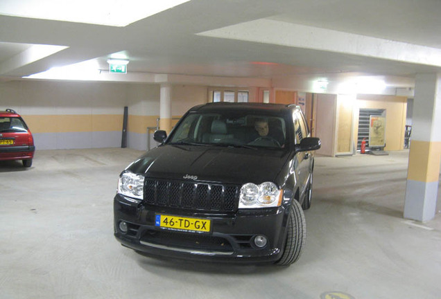 Jeep Grand Cherokee SRT-8 2005