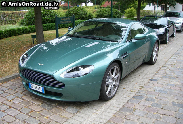 Aston Martin V8 Vantage