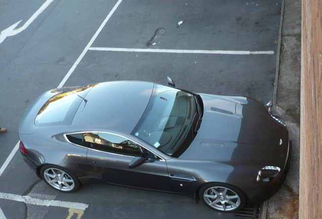 Aston Martin V8 Vantage