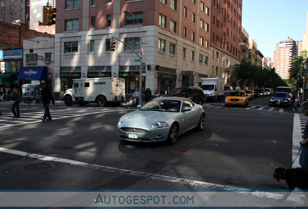 Jaguar XKR Convertible 2006