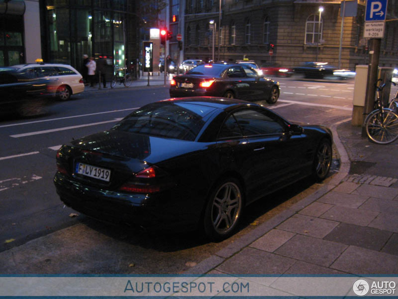 Mercedes-Benz SL 55 AMG R230