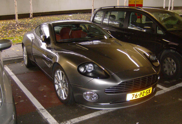 Aston Martin Vanquish S