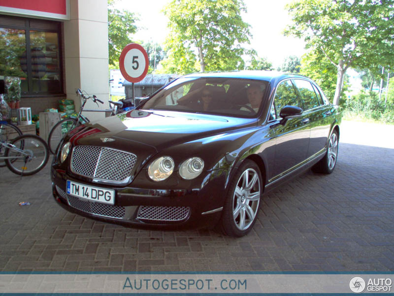 Bentley Continental Flying Spur