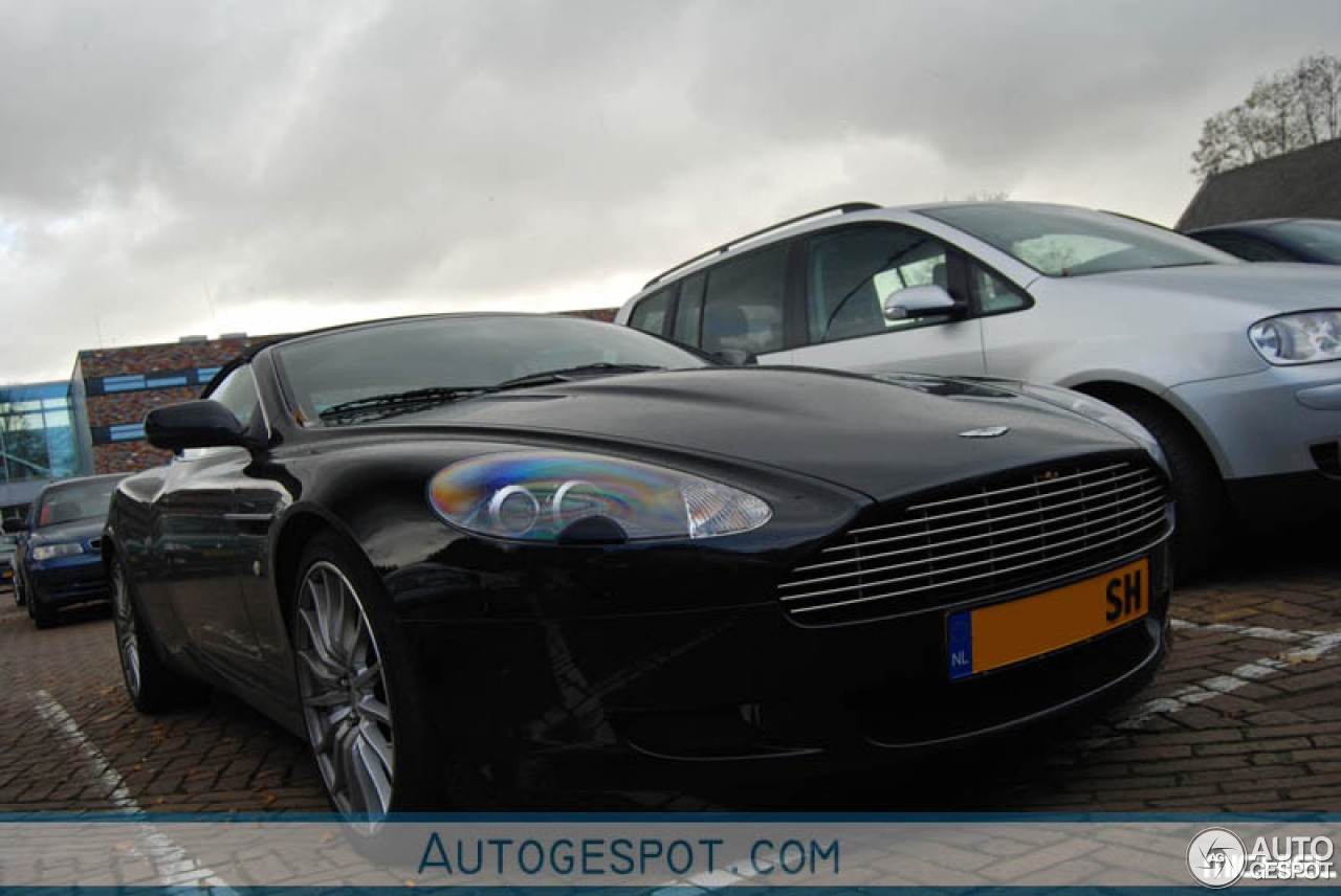 Aston Martin DB9 Volante