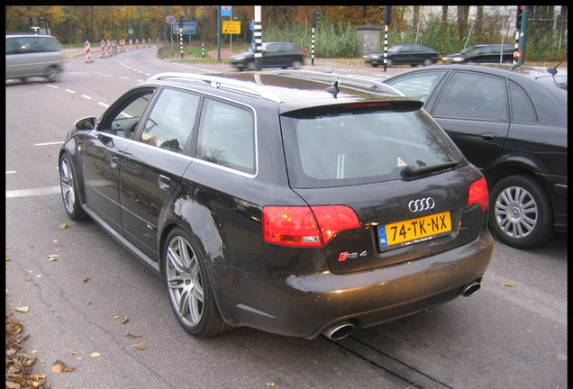 Audi RS4 Avant B7