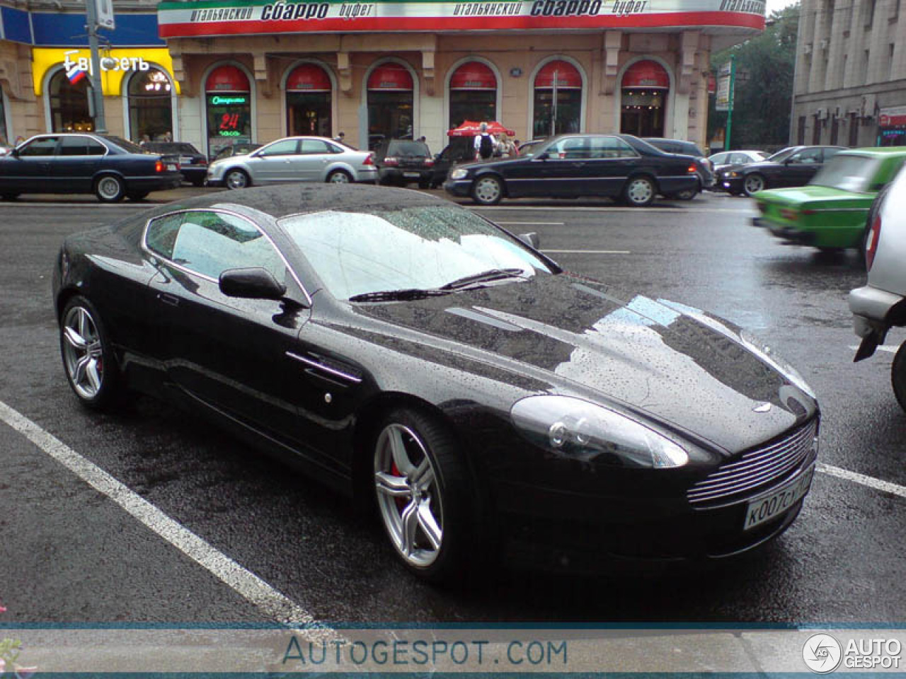 Aston Martin DB9