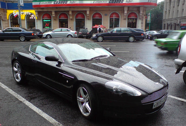 Aston Martin DB9