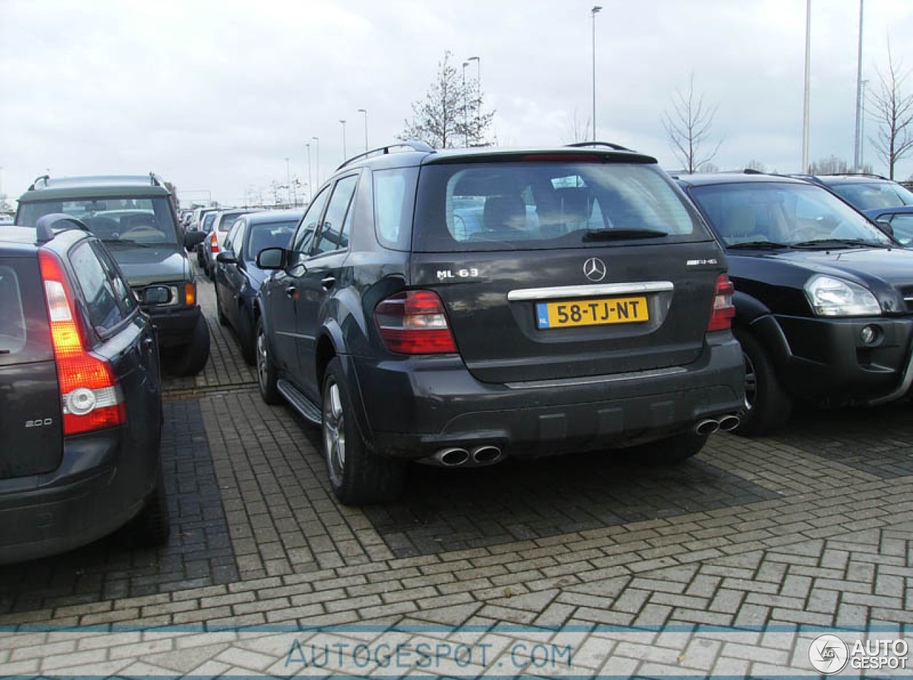 Mercedes-Benz ML 63 AMG W164