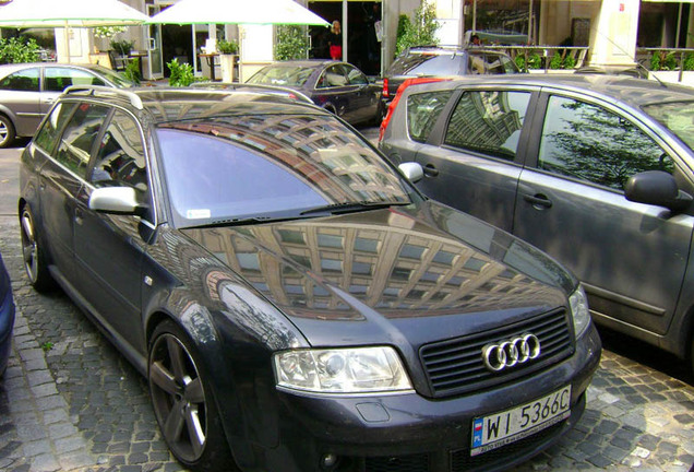 Audi RS6 Avant C5