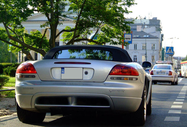 Dodge Viper SRT-10 Roadster Silver Mamba Edition