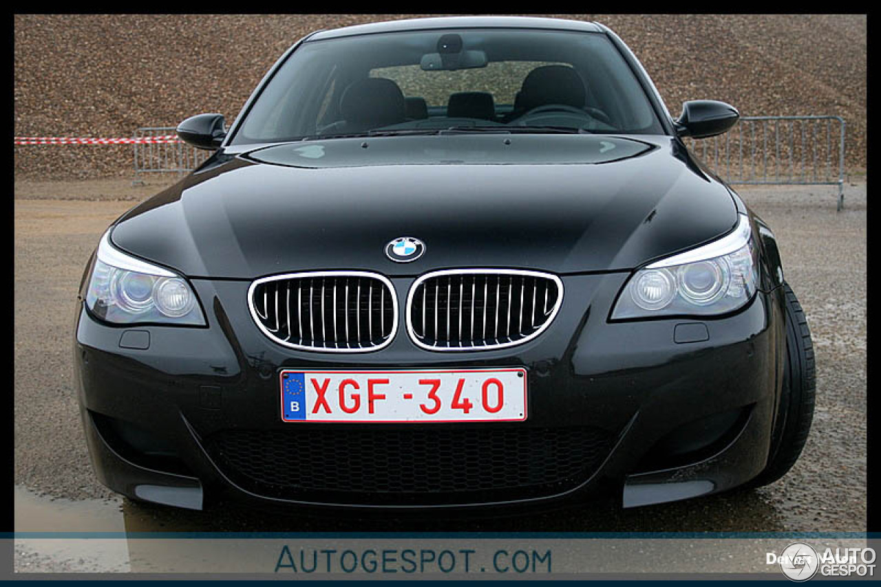 BMW M5 E60 2005