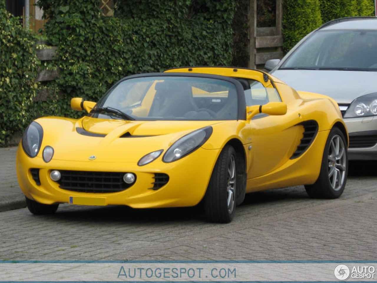 Lotus Elise S2 111R