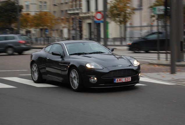 Aston Martin Vanquish S