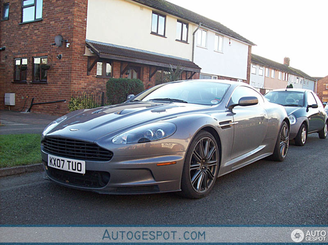 Aston Martin DBS