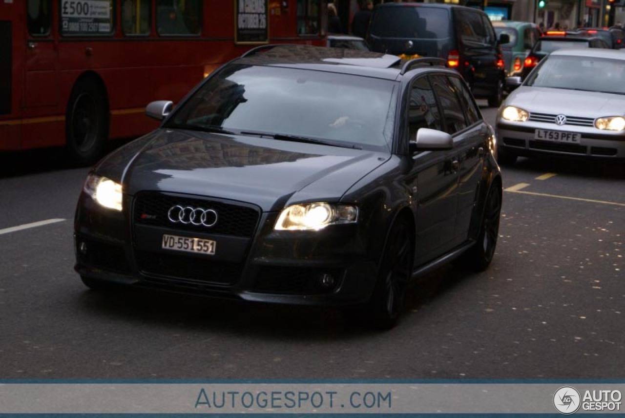 Audi RS4 Avant B7