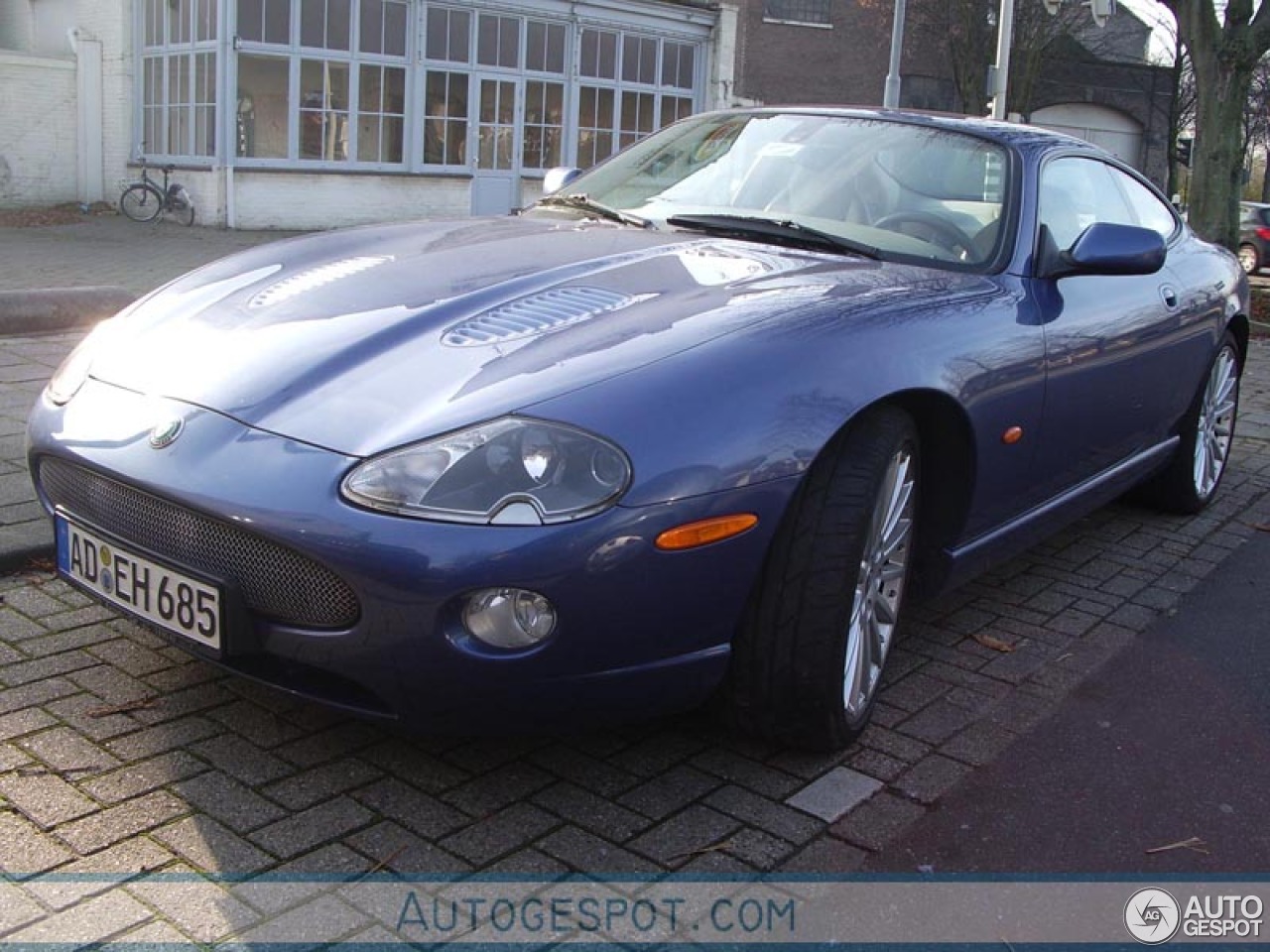 Jaguar XKR