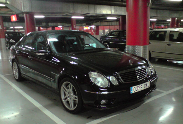 Mercedes-Benz E 55 AMG