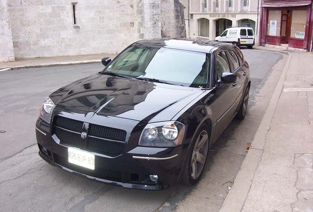 Dodge Magnum SRT-8