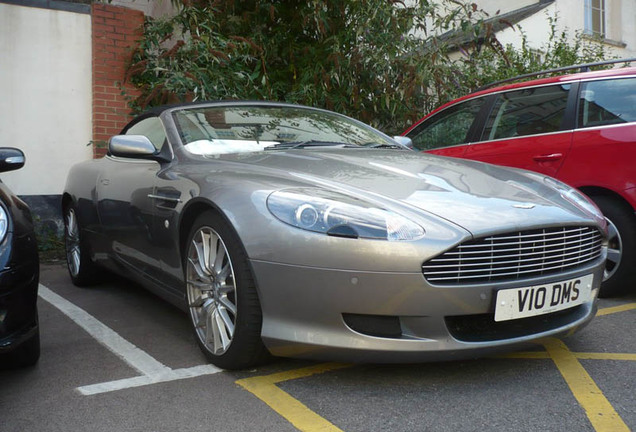 Aston Martin DB9 Volante