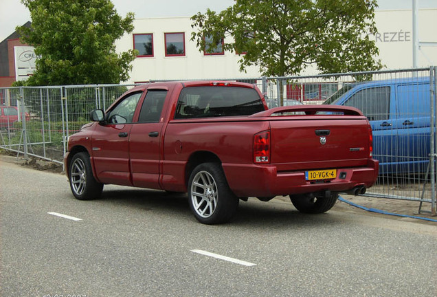 Dodge RAM SRT-10 Quad-Cab