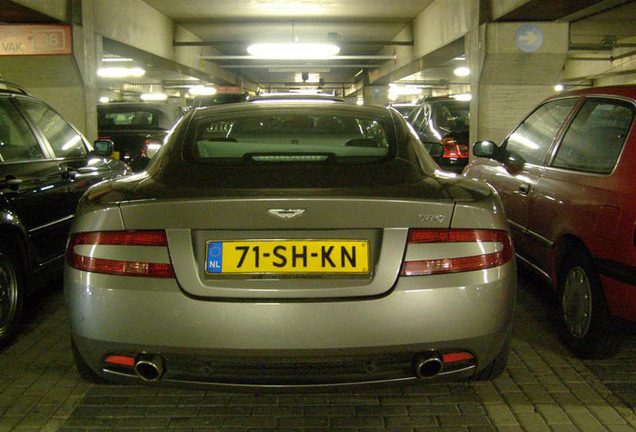 Aston Martin DB9