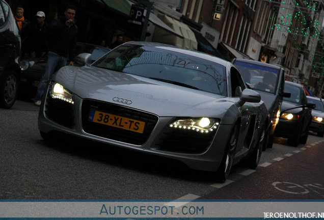 Audi R8