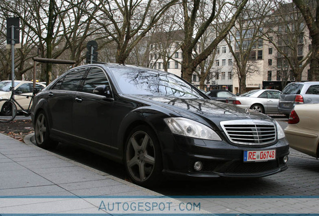 Mercedes-Benz S 63 AMG W221