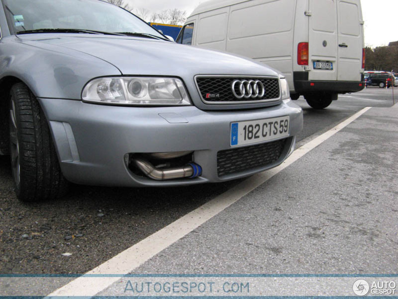 Audi RS4 Avant B5